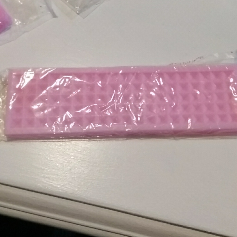 Silicone fondant molds